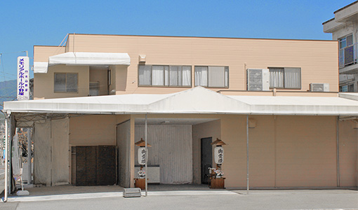 メモリアルホール小野屋の外観